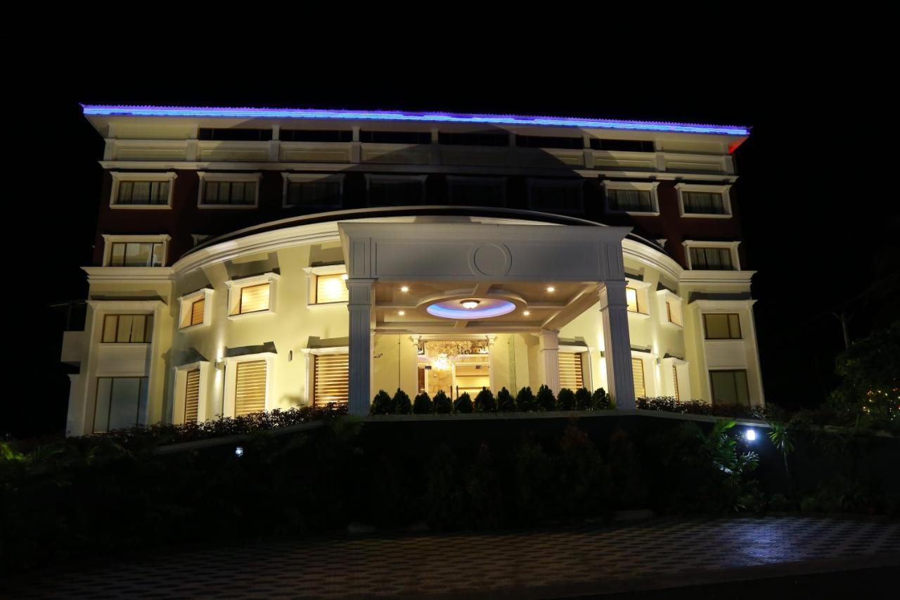 Hotel Bonanza Alappuzha Dış mekan fotoğraf